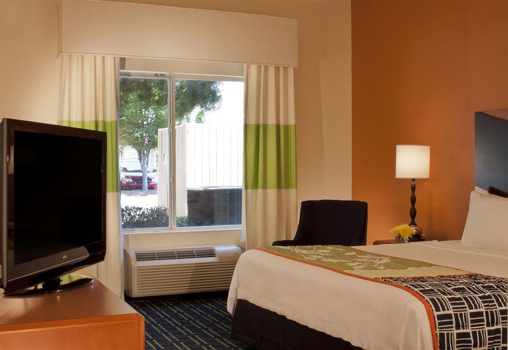 Fairfield Inn & Suites By Marriott Atlanta Kennesaw Zewnętrze zdjęcie