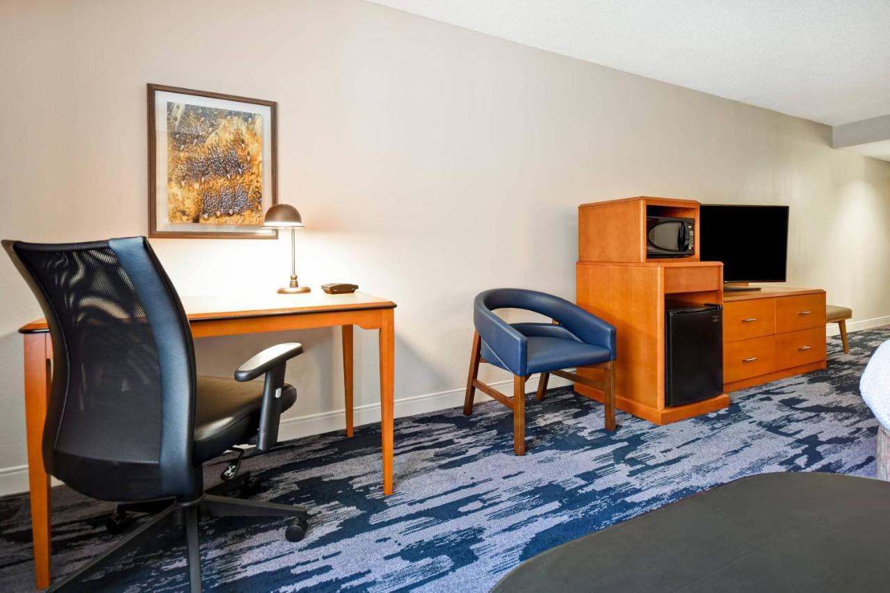 Fairfield Inn & Suites By Marriott Atlanta Kennesaw Zewnętrze zdjęcie